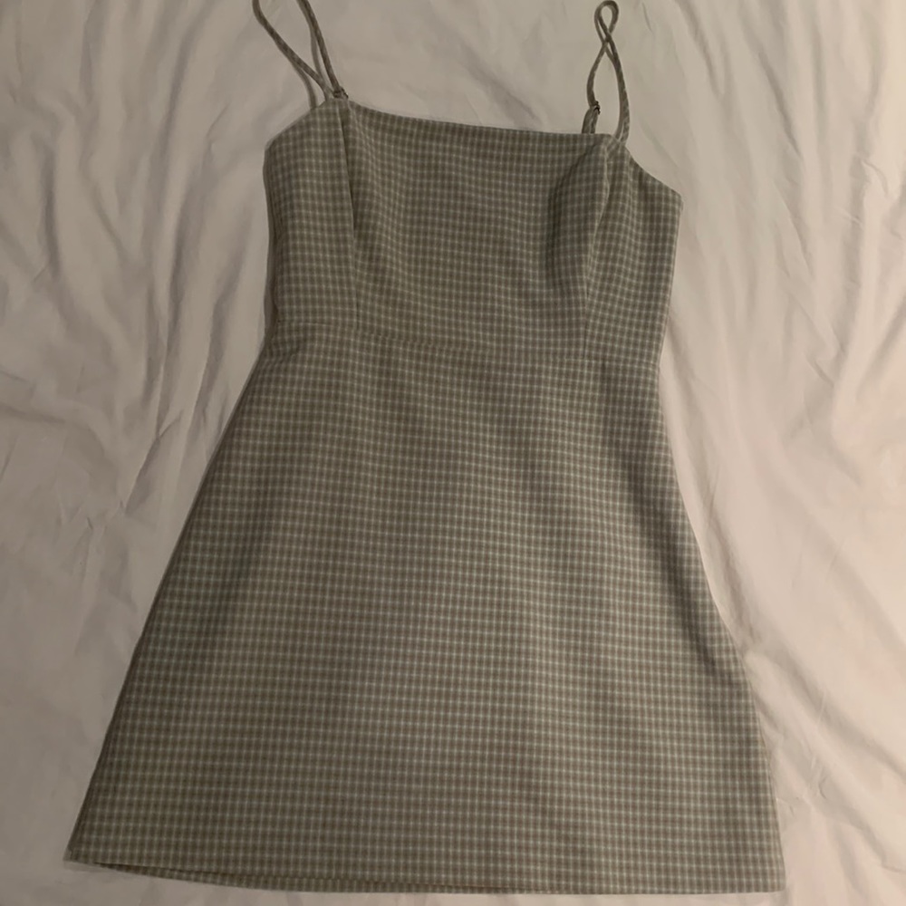 Aritzia Wilfred brand women’s plaid mini-dress